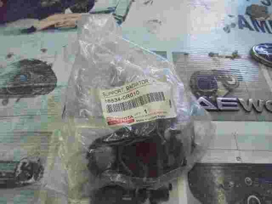 Radiator Support LH  Toyota Avensis 2 (T250) 165340R010 16534-0R010