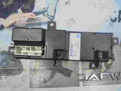 mando botonera elevalunas Jeep Grand Cherokee 5JM62DX9AB 30505L D2EB 7731621