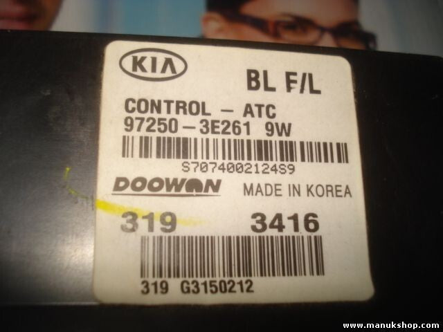 A/C System Kia Sorento 972503E261 97250-3E261 972503E2619W S7065000034S9