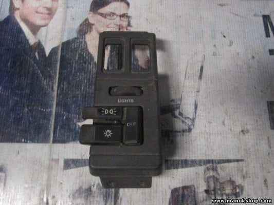 Interruptor de nivelación de faros Chevrolet Blazer 15561024