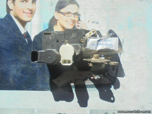 Serratura porta posteriore sinistra Opel Frontera 16637561 26898A5 268 98 A 5