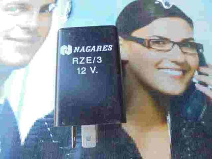 Relè Renault NAGARES RZE/3 12 V. RZE3 12 V.