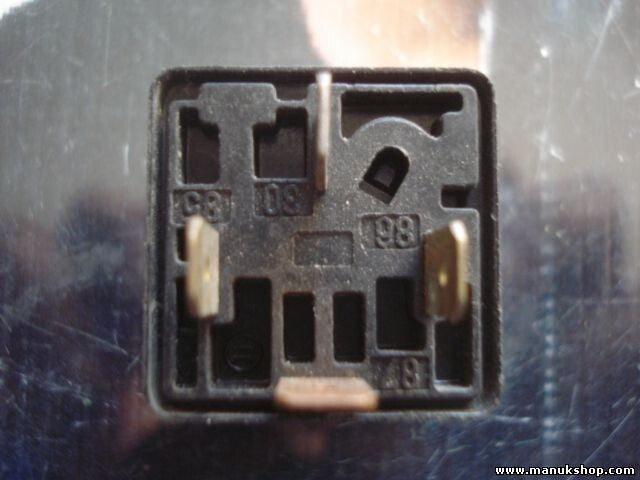 HELLA 4RD96038800 4RD 960 388-00 relè