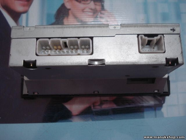 Multi-pantalla de información de Radio Toyota Avensis 8611005011 CNTS60700LA