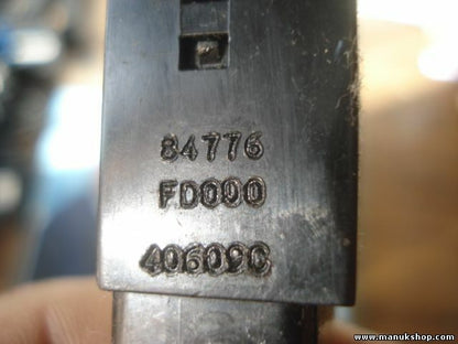 Interruptor de emergencia Kia Rio 2004 84776FD000 864W0140 HAZARD 40609C