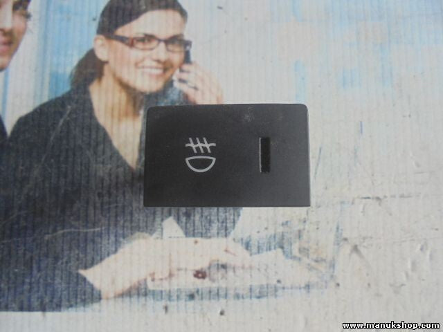 Niebla interruptor Hyundai Matrix Bj 05-08 9374017000 93740-17000