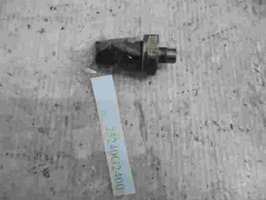 Sensor presión de aceite Nissan Terrano 25240G2400