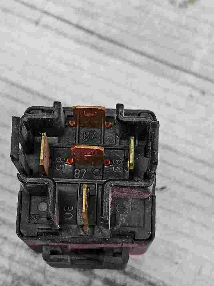 Relè di potenza Hyundai Elantra Accent HMC 9522537280 95225-37280 Deco ZIV