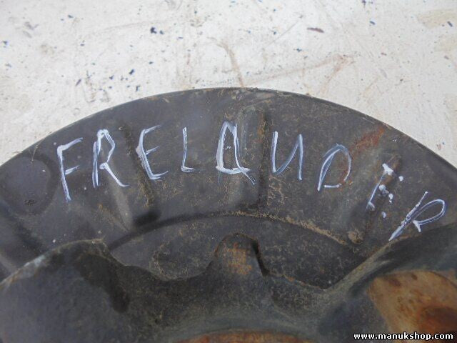 Mangueta buje delantera derecha  Land Rover 86KW, 72KW HRC2886