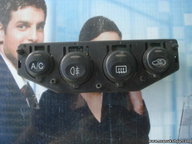 Interruptor Luneta Trasera Desempañador Ford KA  97KP19A522BD WECA18352