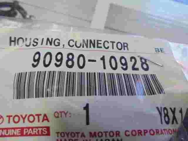 Housing Connector  Toyota NX 200 300H Lexus LC500 LC500h RX350 9098010928