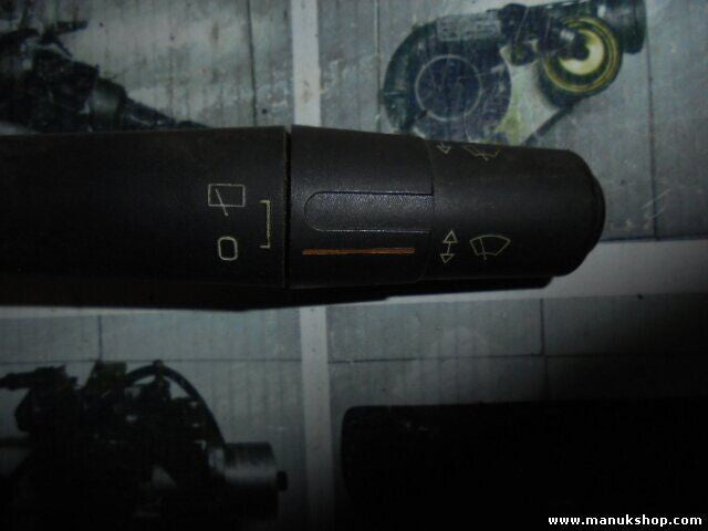 Mando limpia Peugeot 306 106 1997 61557109 61 55 71 09 34349002 96187139ZL