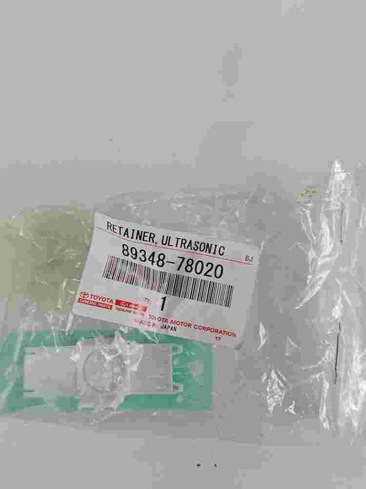 Retainer Ultrasonic Sensor  Toyota Lexus NX 200 8934878020 89348-78020