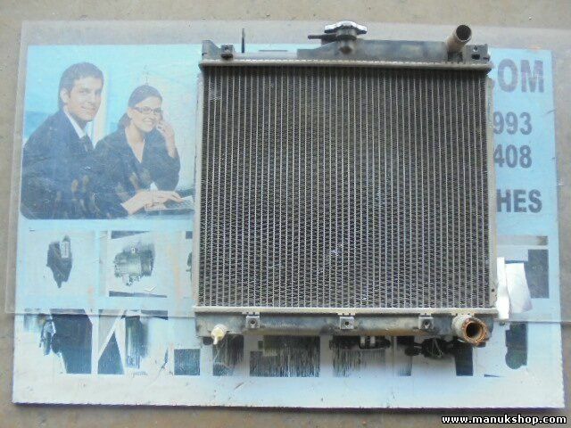  Radiador de agua Suzuki Jimny SN 1.3 16V 1999 DENSO 4221317381 422131-7381