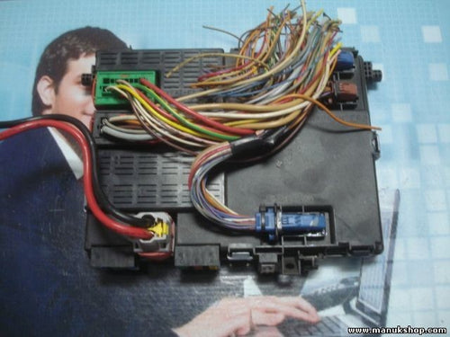 BSI Caja de fusibles Citroen CN3 HW 2.0 3.23 9646022680 96 460 226 80 73004611