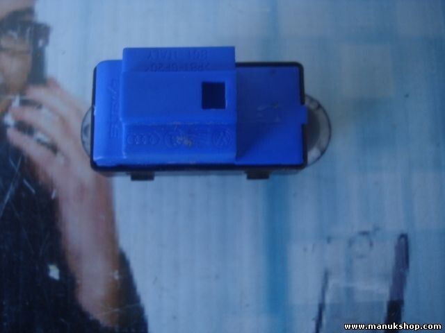 Interruptor del cierre centralizado Seat Leon 1P Altea 5P 5P0962125 072602S