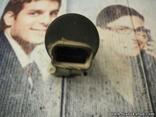 Bomba limpia parabrisas limpiaparabrisas Nissan Terrano 28920