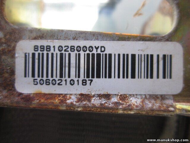 Cinturón de seguridad trasero izquierdo Hyundai Santa Fé I SM 2.0 8981026000YD