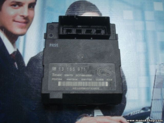 Módulo de control de la carrocería Opel 13165971 TEMIC 359172 SC718810500