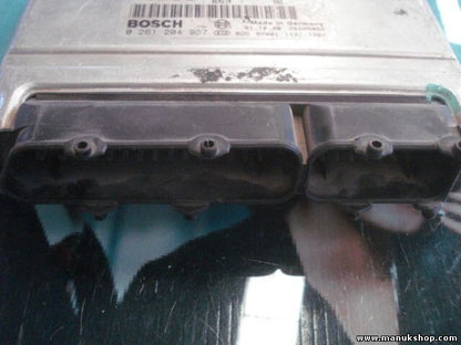Centralita del motor Audi A4 BENZIN D02 8D0907558T BOSCH 0261204957 26SA0000
