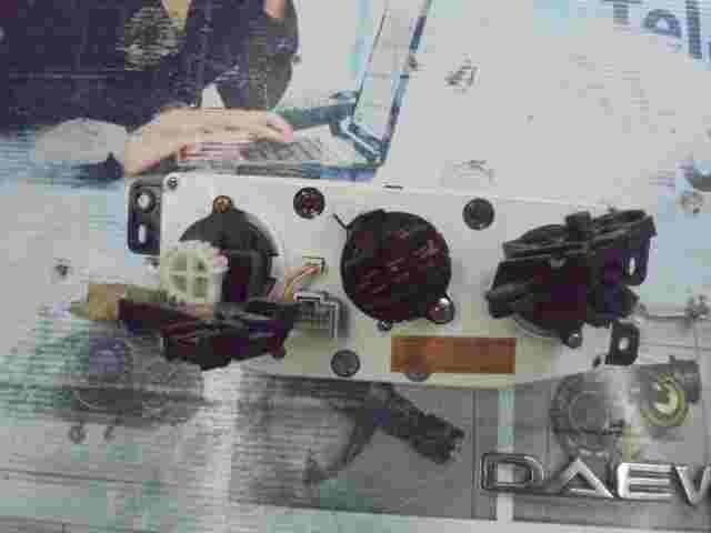 Control de la calefacción Kia Rio 97250FD900