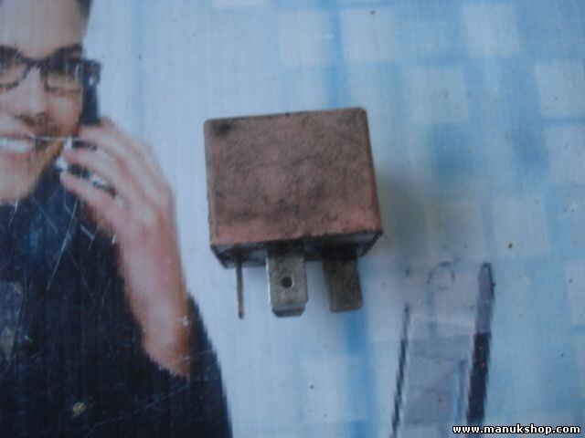 Relé  Renault Clio Laguna Scenic Mmegane Kangoo 8200308271