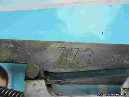 techo solar salazón izquierda Nissan Terrano Ford Maverick 100686630 0130821827