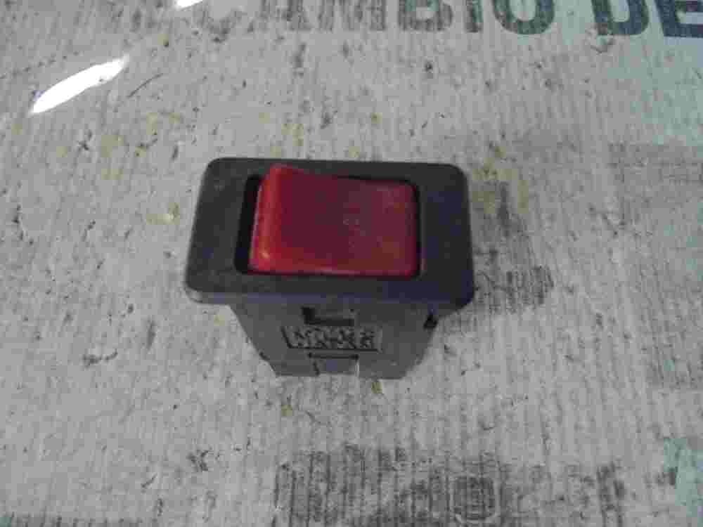 Interruptor emergencia Nissan Vanette TERRANO I WD21 Pathfinder D21 NILES 15106