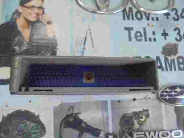 Centralita Ford Explorer Transit F77F12A650ATB F77F-12A650-ATB ML2-461 XBX1