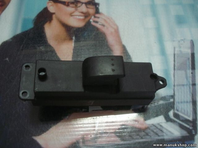 mando botonera elevalunas Mazda 3 LK 03123121 03 1231 21 BS3E 66380 BS3E66380