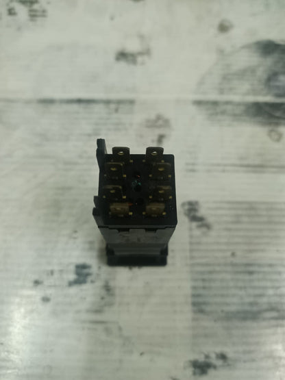 Interruptor de emergencia Citroen Saxo DAV.