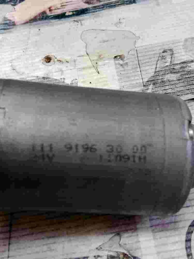 Motor del limpiaparabrisas delantero Nissan Atleon 11191963000 11091H Doga