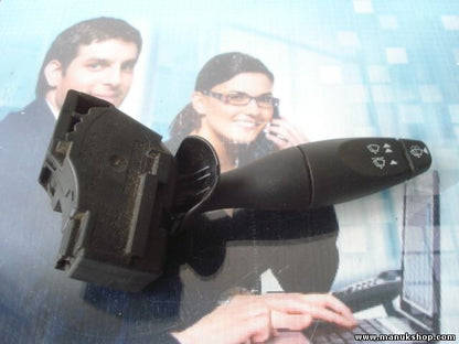 Mando limpia Ford Fiesta V 2S6T 17A553 AA 2S6T17A553AA