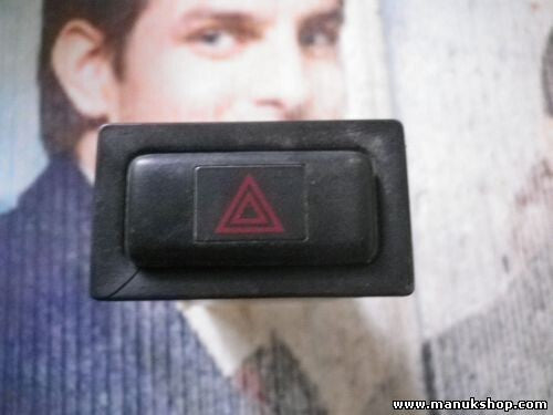 Interruptor de emergencia warning Mazda BT-50 Ford Ranger 1999-2003 B89CS789
