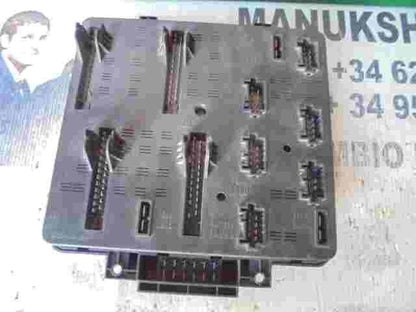 Scatola fusibili relè Renault 5010516886B 5010516886/B