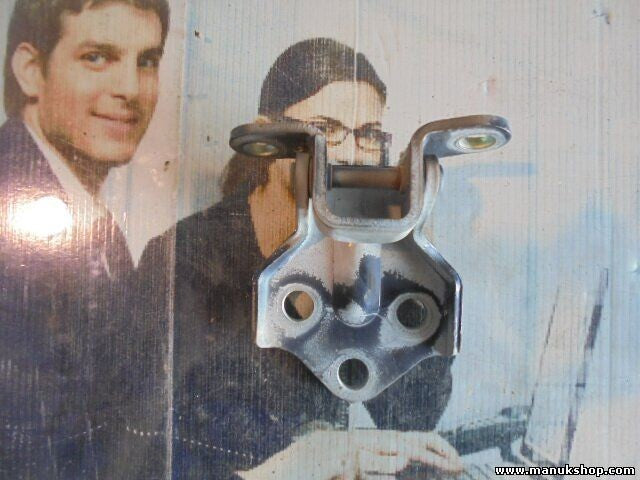 Bisagra de la puerta delantera derecha abajo Ssangyong Korando 2.0  2012/02-2017