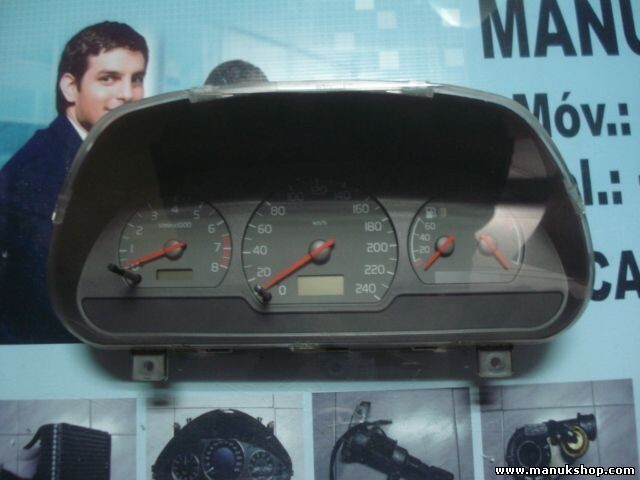 Cuadro de instrumentos Volvo V40 S40 30862000 001 30864002 02 UK-NSI