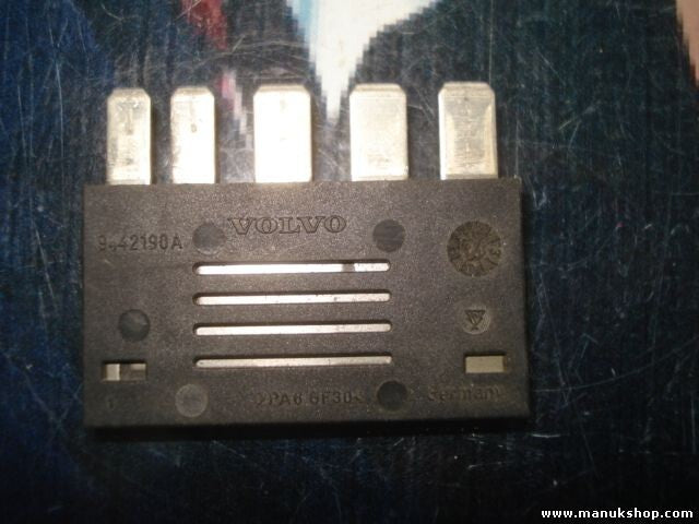 Relé Volvo S80 2.4 BJ 97-2000 VOLVO 9442190A