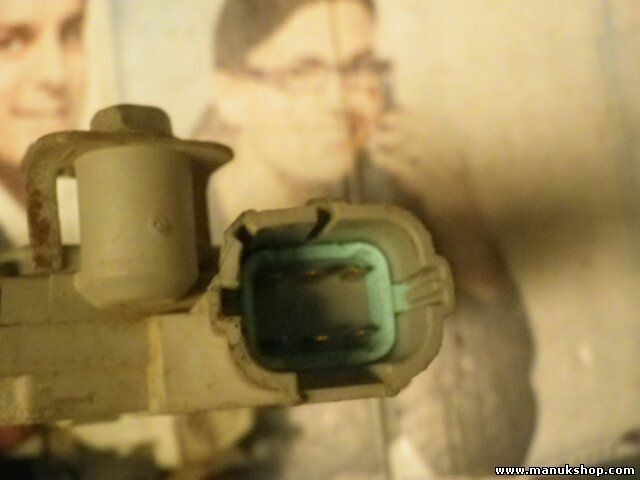   Cerradura puerta trasera derecha Nissan Patrol GR Y61 (2004–2009) 8255244U10