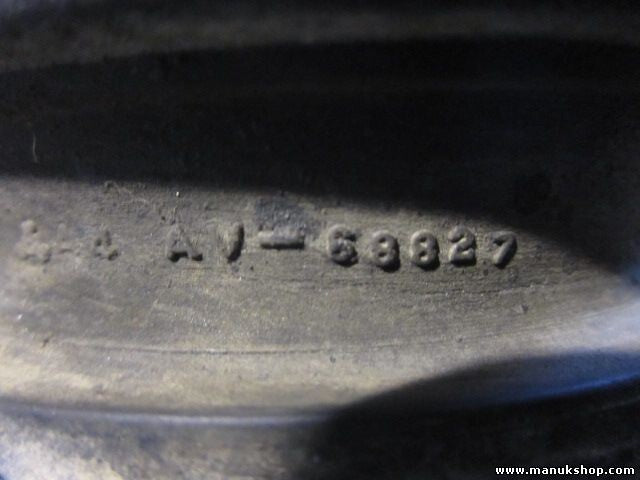 Soporte del motor Mitsubishi Pajero Montero 3 3.2 DID 2000-2007 AV68827