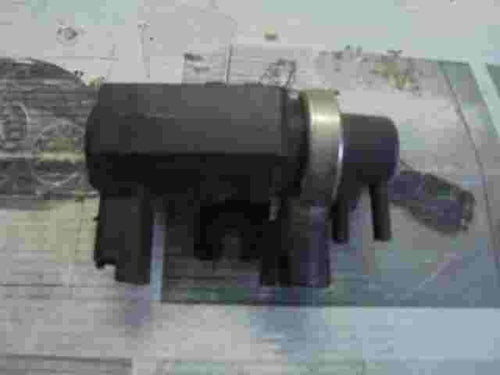 Solenoide de la válvula de vacío Peugeot 307 206 Citroen C4 9645029180 72832800