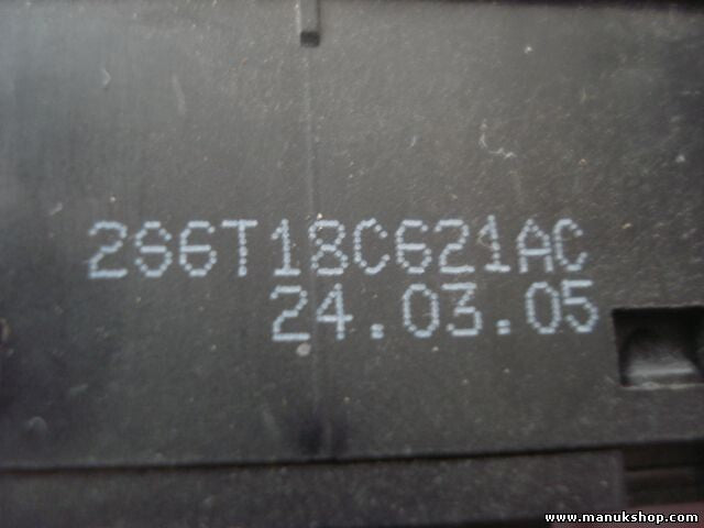 Interruptor Luneta Trasera Desempañador Ford Fiesta V BJ.05 2S6T18C621AC