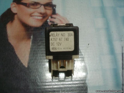 Relés de potencia Kia Carnival No.30A K75767740 K757 67 740 DC 12V