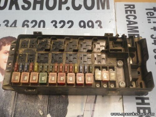 SAM Caja de fusibles Land Rover Discovery 2 TD5 YQE000300 103826041202 67277