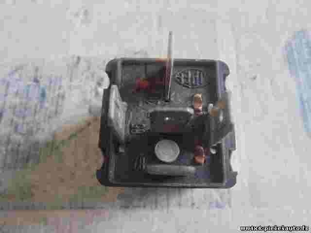 Relé Iveco 0058 SIPEA 24V