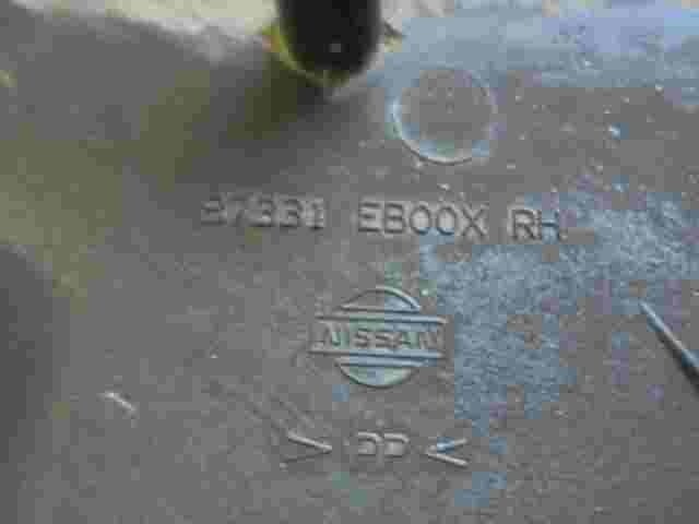 Moldura Nissan Navara Pathfinder R51 RH 87331EB00X 8733-1EB00X 87331 EB00X