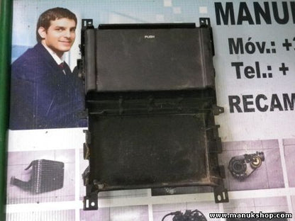 Guantera Jeep ZJ 2.5 4688400 W/ ELECT 4688399 W/0 ELECT 4688401 55216556 75831