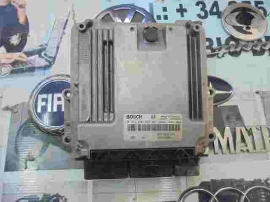 Centralita Dacia Dokker 237104128R 237104128B BOSCH 0281030439 1039S68020