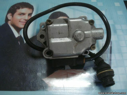 Pompa di iniezione Renault HDK211 HDK 211 96935432 02998260 BOSCH 246463303