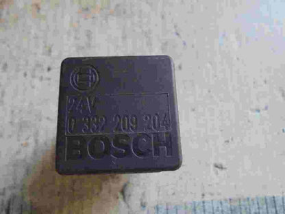Relé BOSCH 0332209204 0 332 209 204